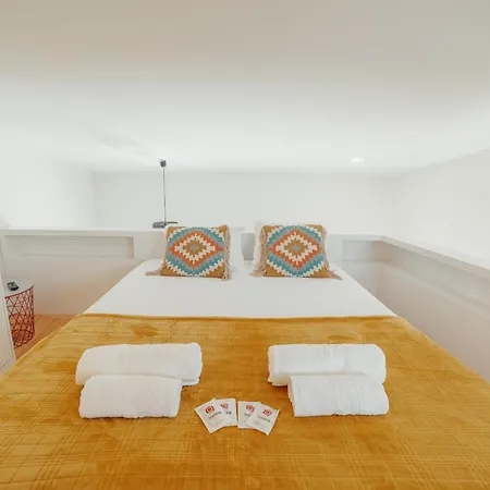Lapa Loft With Terrace By Homing Apartment *